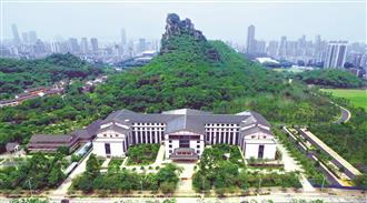 國(guó)家優(yōu)質(zhì)工程：柳州市老年活動(dòng)中心及1、2號(hào)門(mén)衛(wèi)室工程