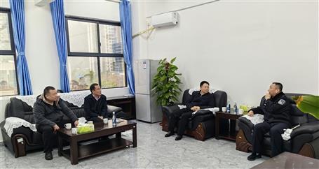 賴海標帶隊到柳州市公安局經(jīng)偵支隊交流座談